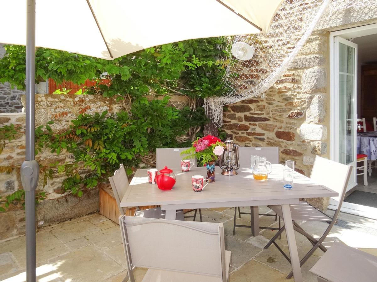 Holiday Home La Pailloussette - A Cancale Exteriör bild